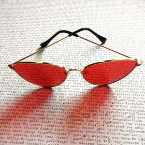 Boutique | Cat Eye Sunglasses - Red Lens - Retro